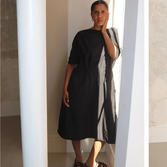 Audrey Black and White Midi Dress with Crew Neck - Picture 1 of 10